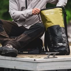 Pelican Sport Exodry 20L Waterproof Dry Bag 9 Pelican Sport Exodry 20L Waterproof Dry Bag -Outdoor Kayak Shop PS3045 00 LS1 8d45d617 54c4 498a b3df c799bd75663b